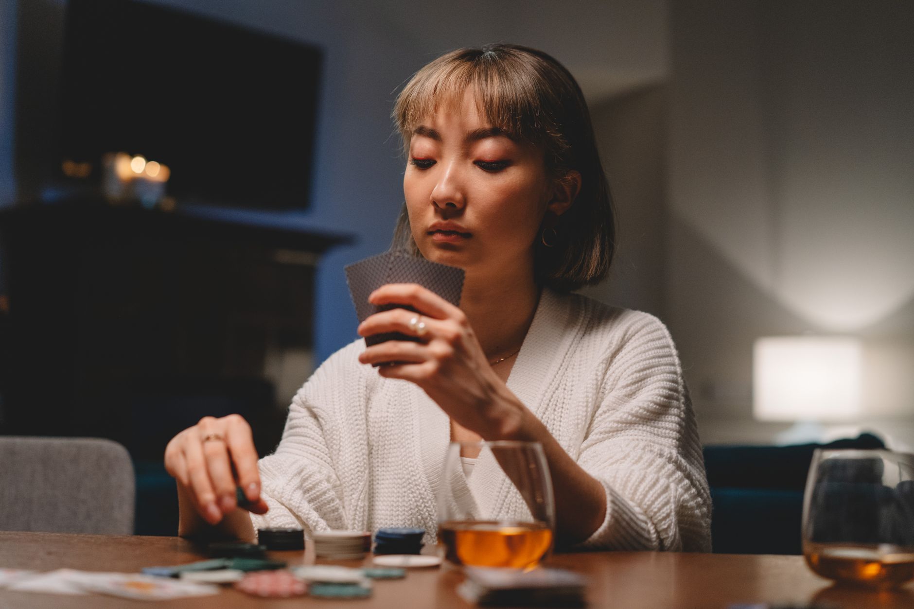 扑克职业选手心理素质:从波动中稳住心态的三大核心能力