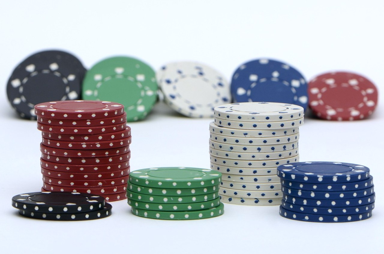 情绪管理Tilt控制技巧:职业牌手如何应对上头?